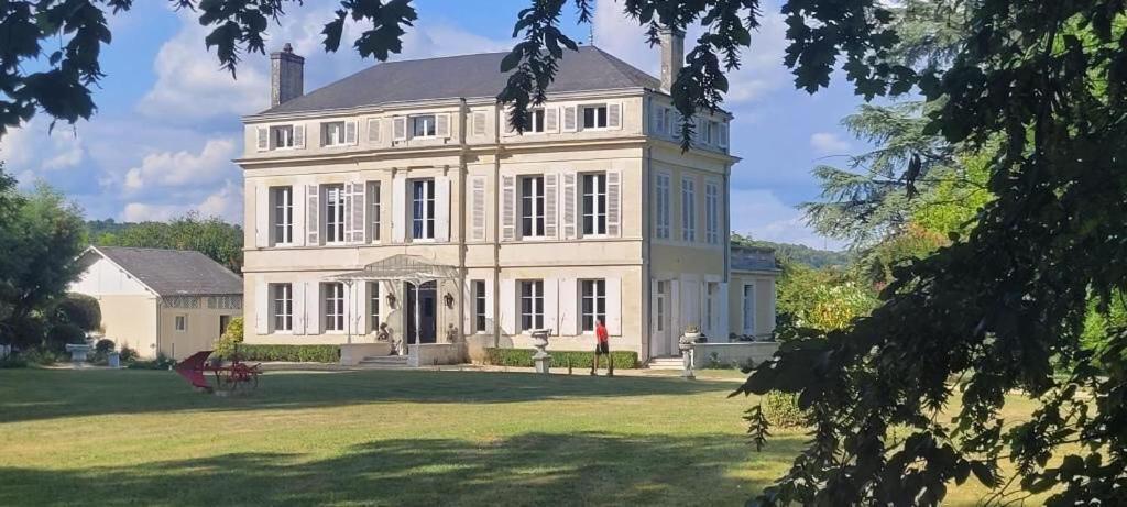 La Maison Au Cedre Marsac-sur-l'Isle Exterior foto